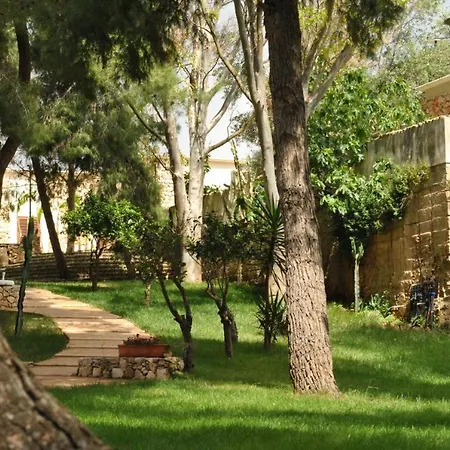 Apartman 18 B *